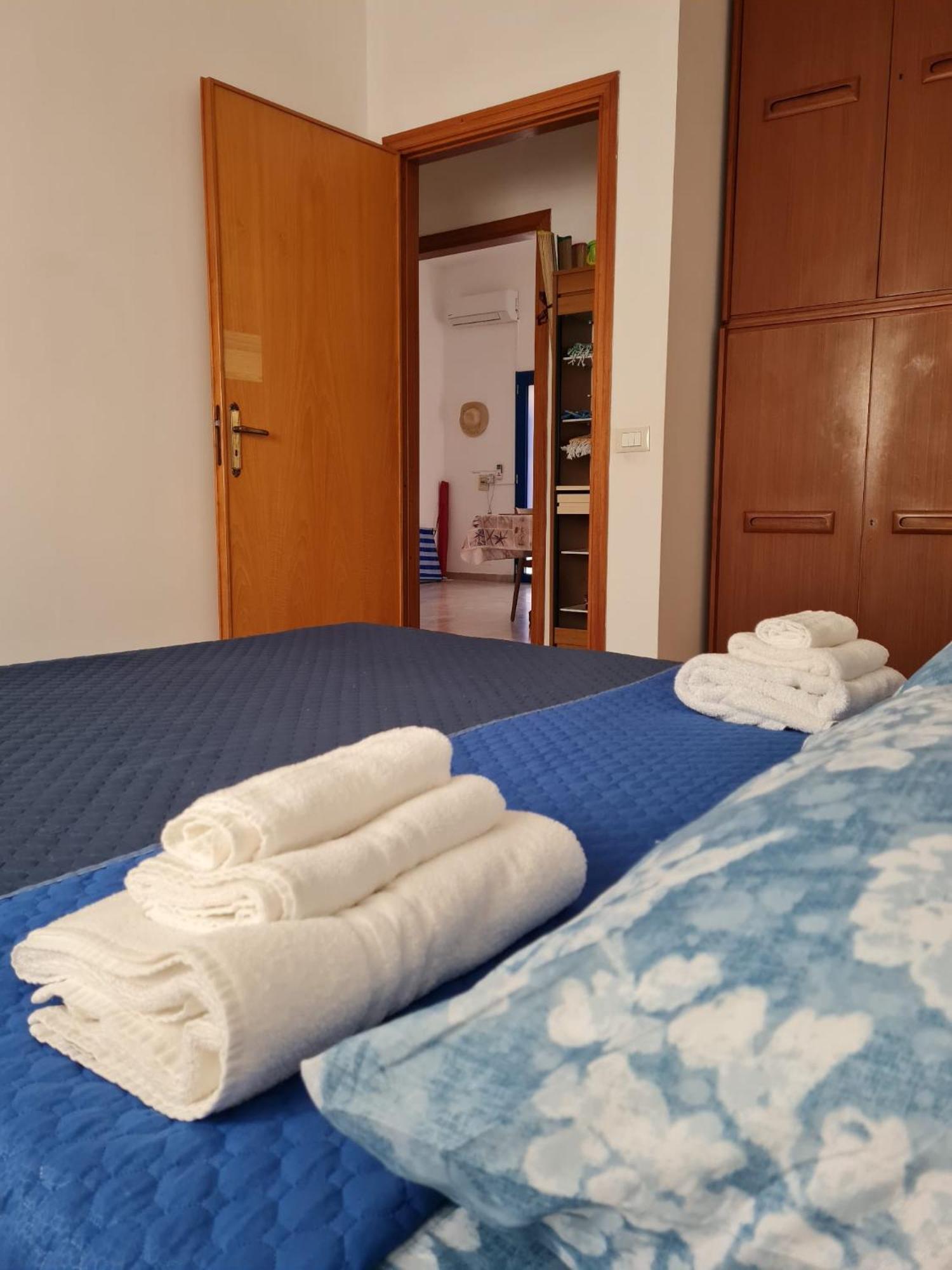 A Casa Di Rosa,Fronte Spiaggia, Piscina,Parcheggio Трапани Экстерьер фото